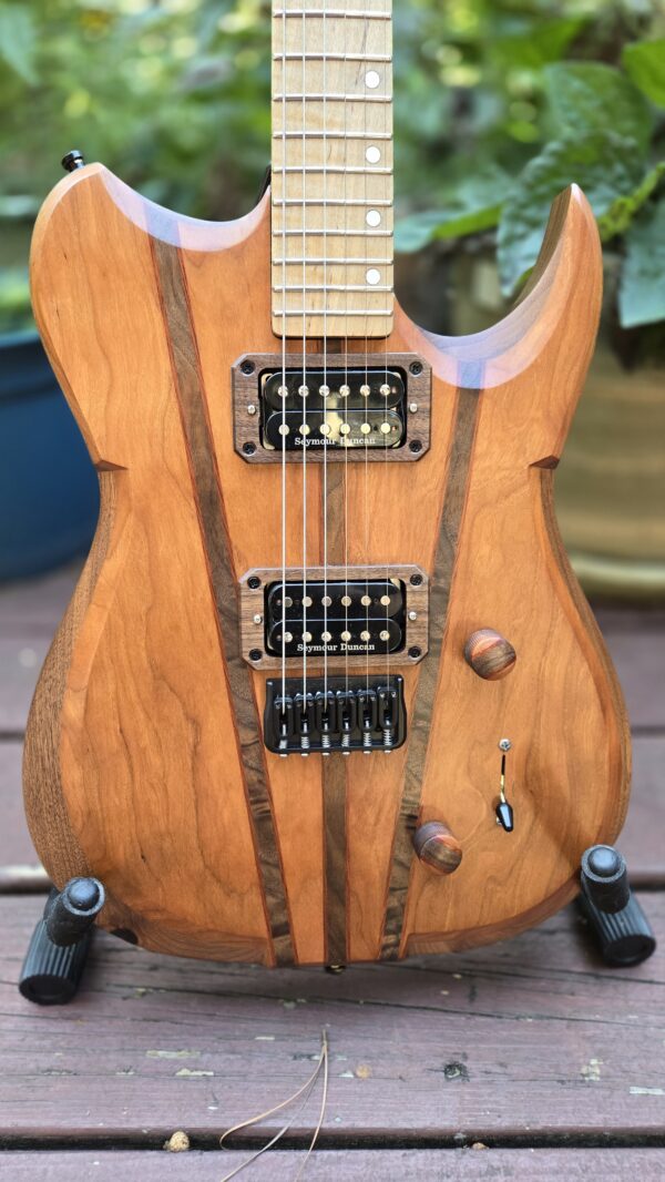 Severin ST1 Roasted Cherry Electric Guitar - Image 3