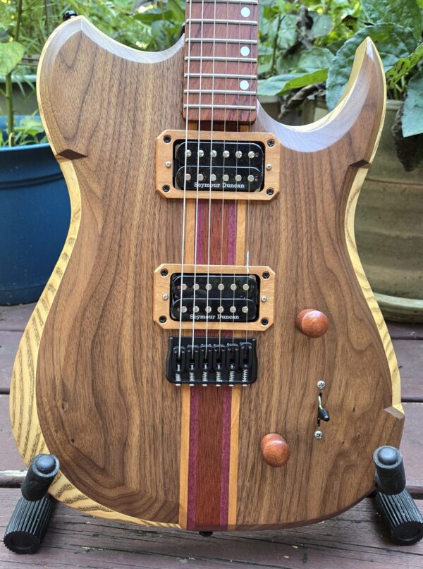 Severin ST1 Walnut & Ash Electric Guitar