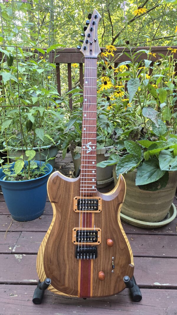 Severin ST1 Walnut & Ash Electric Guitar - Image 2