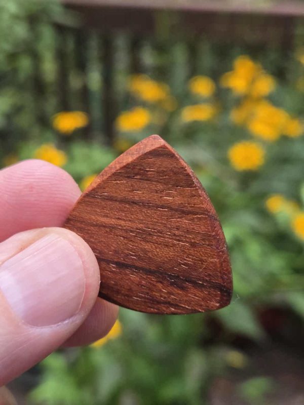 Tri-Tip Wood Guitar Picks 4 Assorted - Image 4